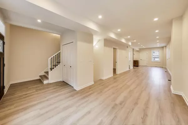 Chicago, IL 60651,3440 W Hirsch ST