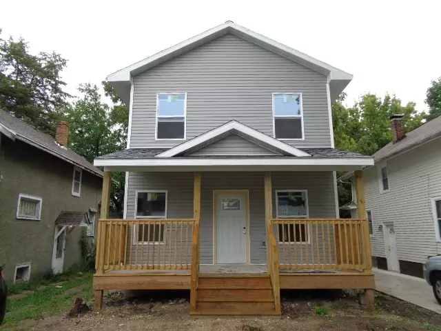 Rockford, IL 61104,1906 S 4th ST