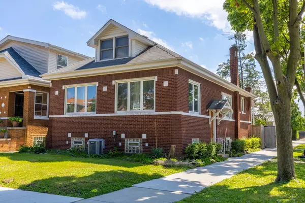 Chicago, IL 60634,5759 W Pensacola AVE