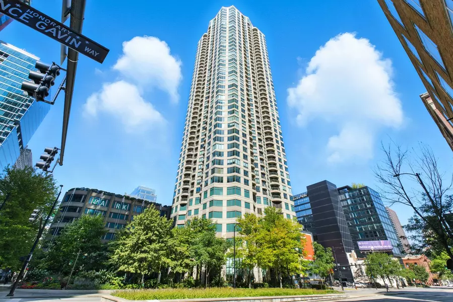 400 N La Salle ST #1705, Chicago, IL 60654