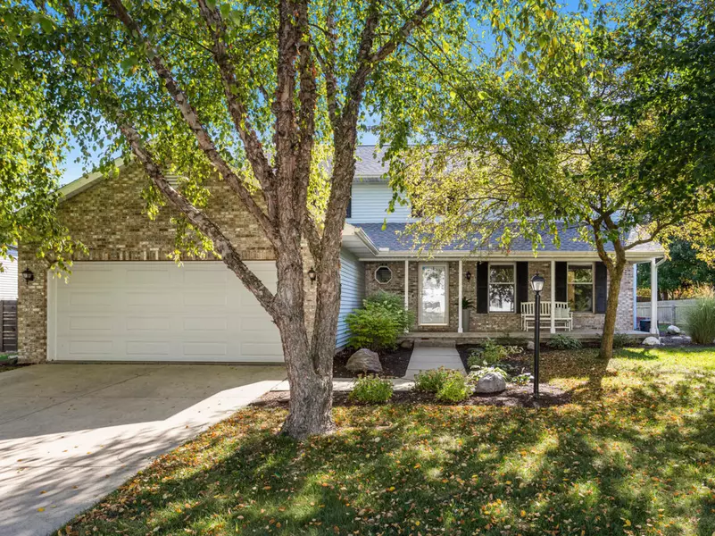 2410 Cherry Hills DR, Champaign, IL 61822