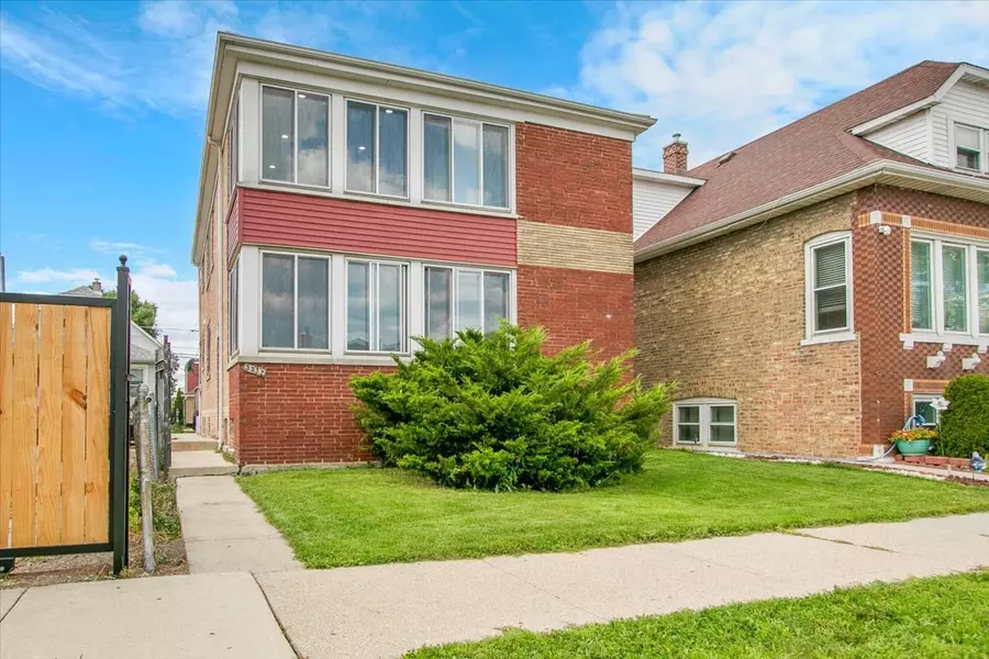 5532 S Kilbourn AVE, Chicago, IL 60629