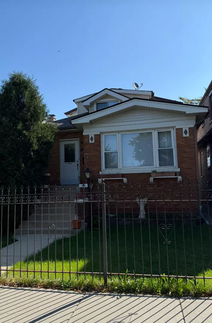 Chicago, IL 60639,2323 N Keating AVE