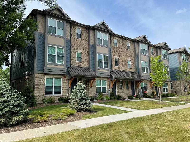 601 Broadway ST, Libertyville, IL 60048