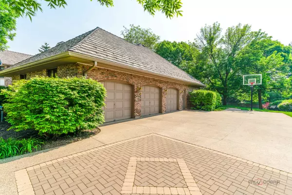 Lake Forest, IL 60045,1330 Kurtis LN