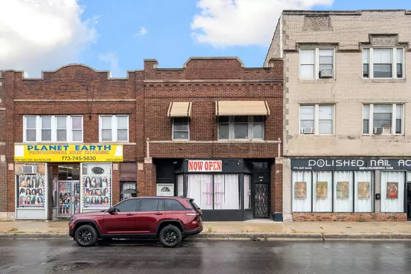 5840 W North AVE, Chicago, IL 60639