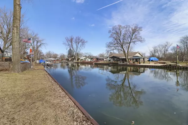 Mchenry, IL 60050,609 Monterrey TER