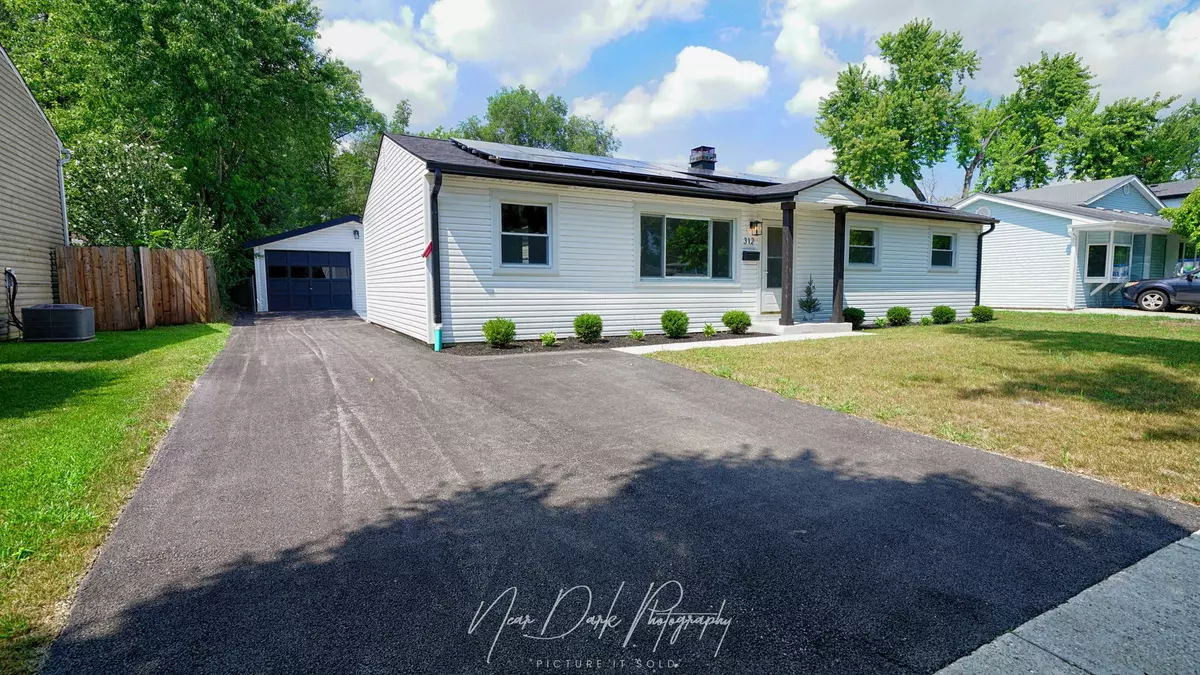 Vernon Hills, IL 60061,312 Cherry Valley RD