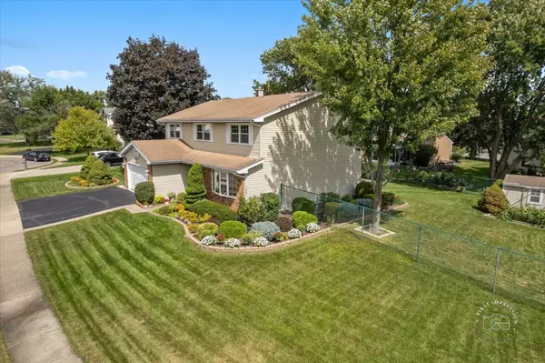 Carol Stream, IL 60188,877 Malibu CT