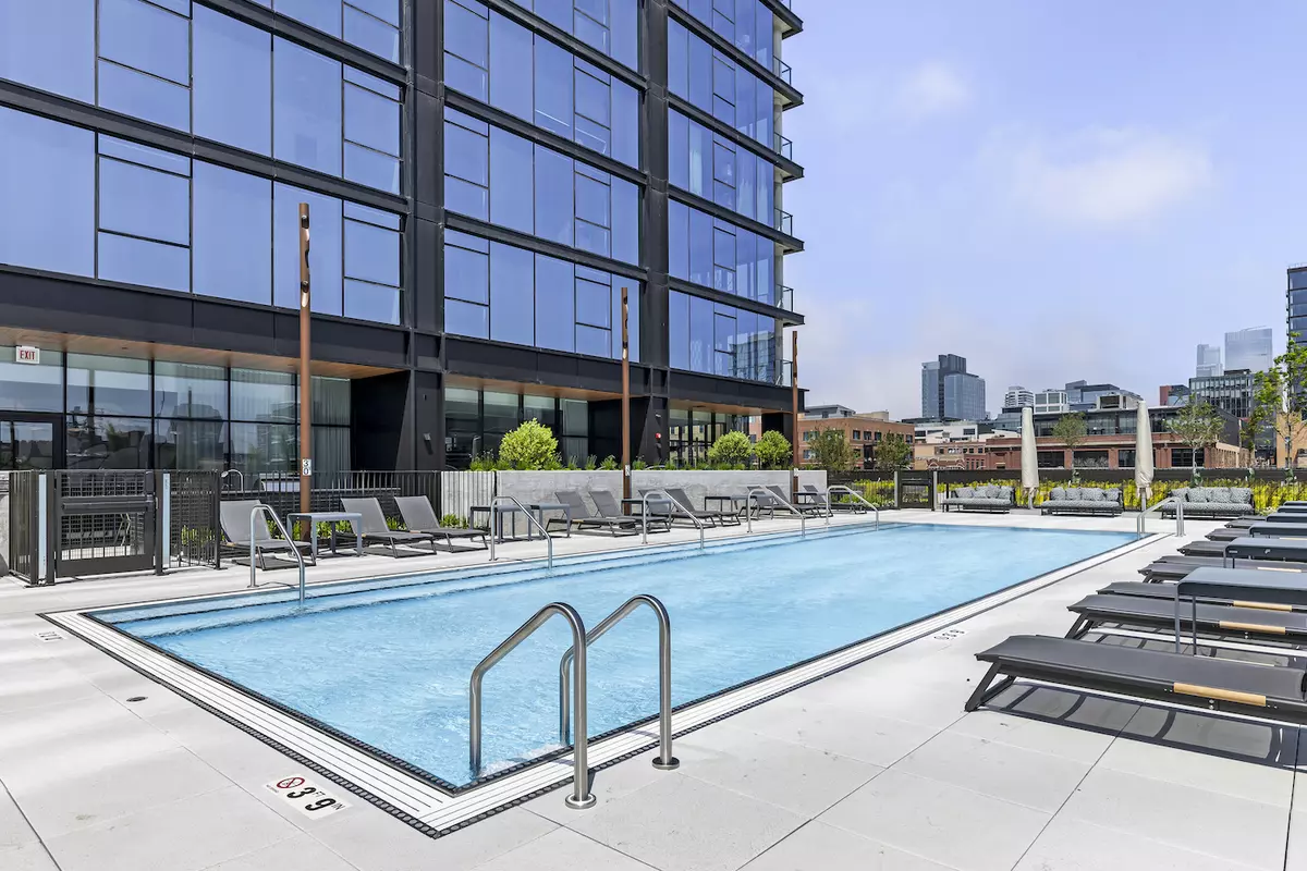 Chicago, IL 60607,225 N Elizabeth ST #509