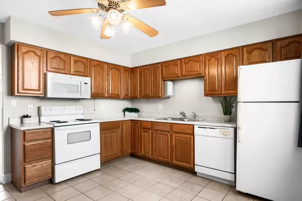 Bloomington, IL 61701,10 Willedrob RD #26