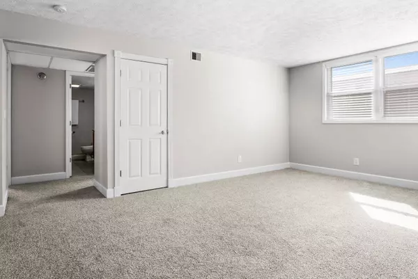 Bloomington, IL 61701,10 Willedrob RD #26
