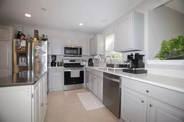 Mchenry, IL 60050,1117 Draper RD #1117