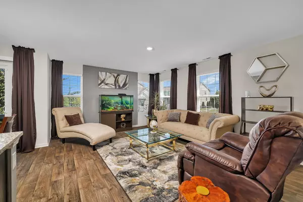 Joliet, IL 60431,597 Spring Leaf DR