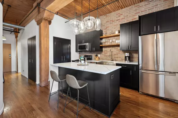 Chicago, IL 60654,550 N Kingsbury ST #515