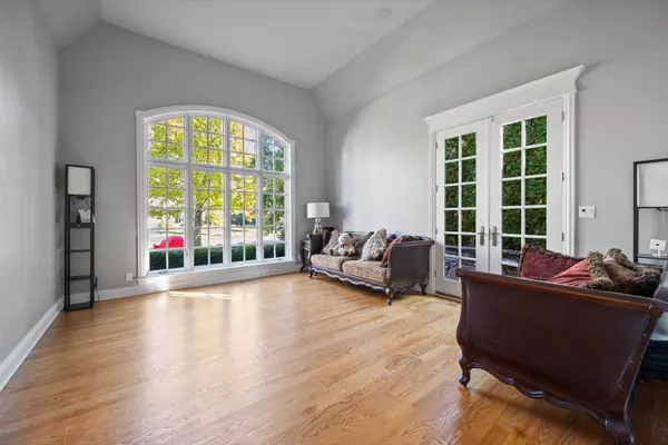 Geneva, IL 60134,39W821 S Hathaway LN