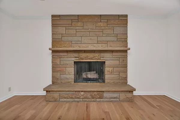 Lockport, IL 60441,206 DAGGETT AVE
