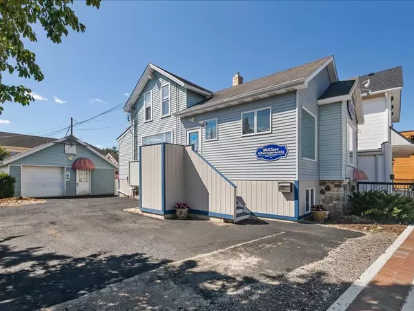 Bartlett, IL 60103,111 W Railroad AVE