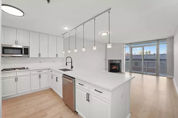 Chicago, IL 60605,1515 S Prairie AVE #516