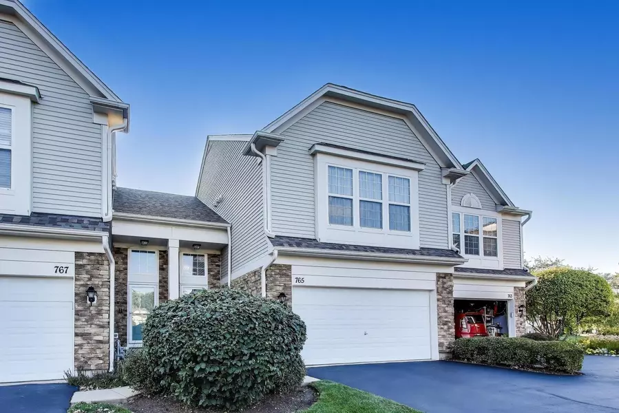 765 Pointe DR #0, Crystal Lake, IL 60014