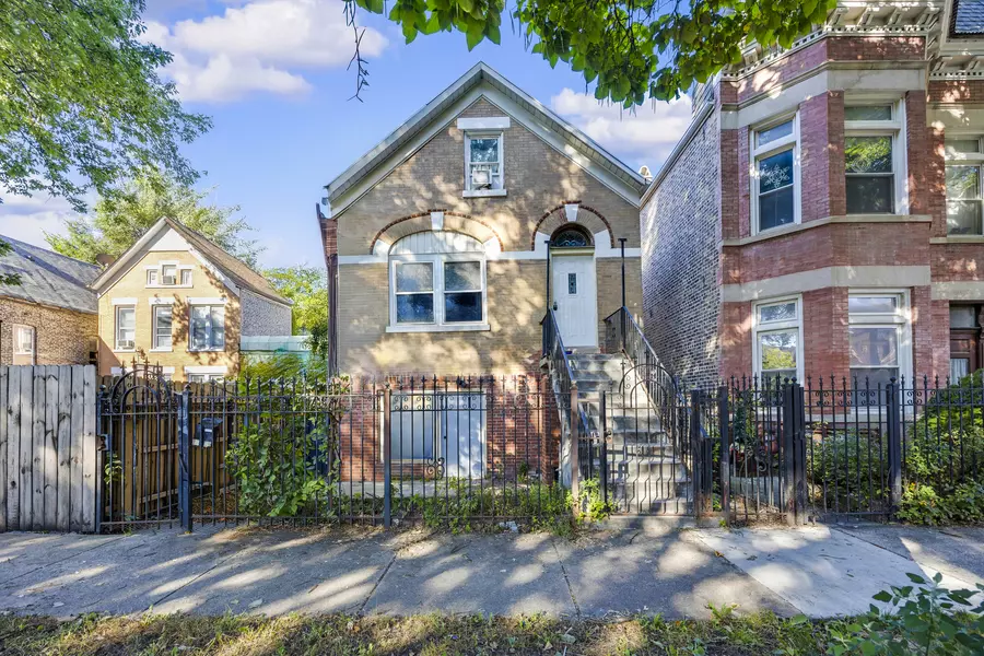 2334 S Trumbull AVE, Chicago, IL 60623