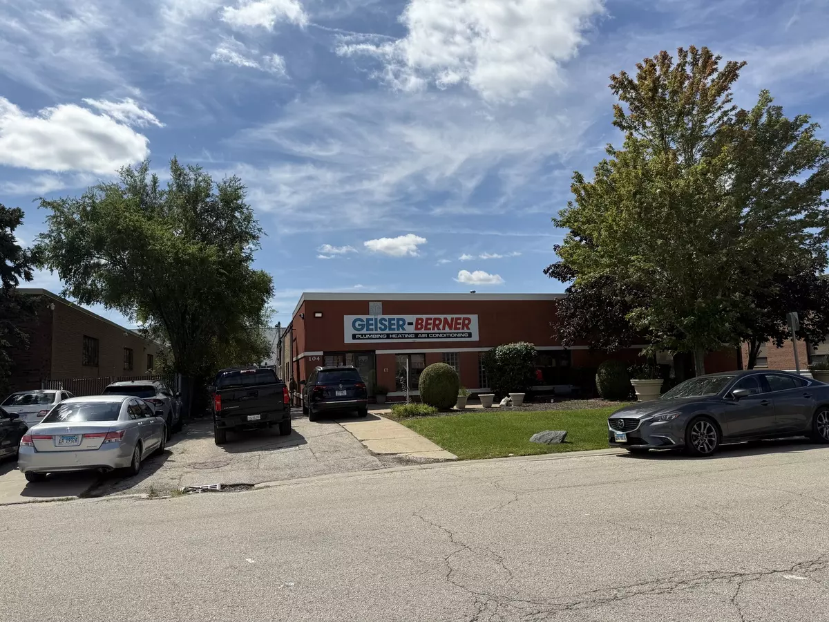 Bensenville, IL 60106,104 Gateway RD