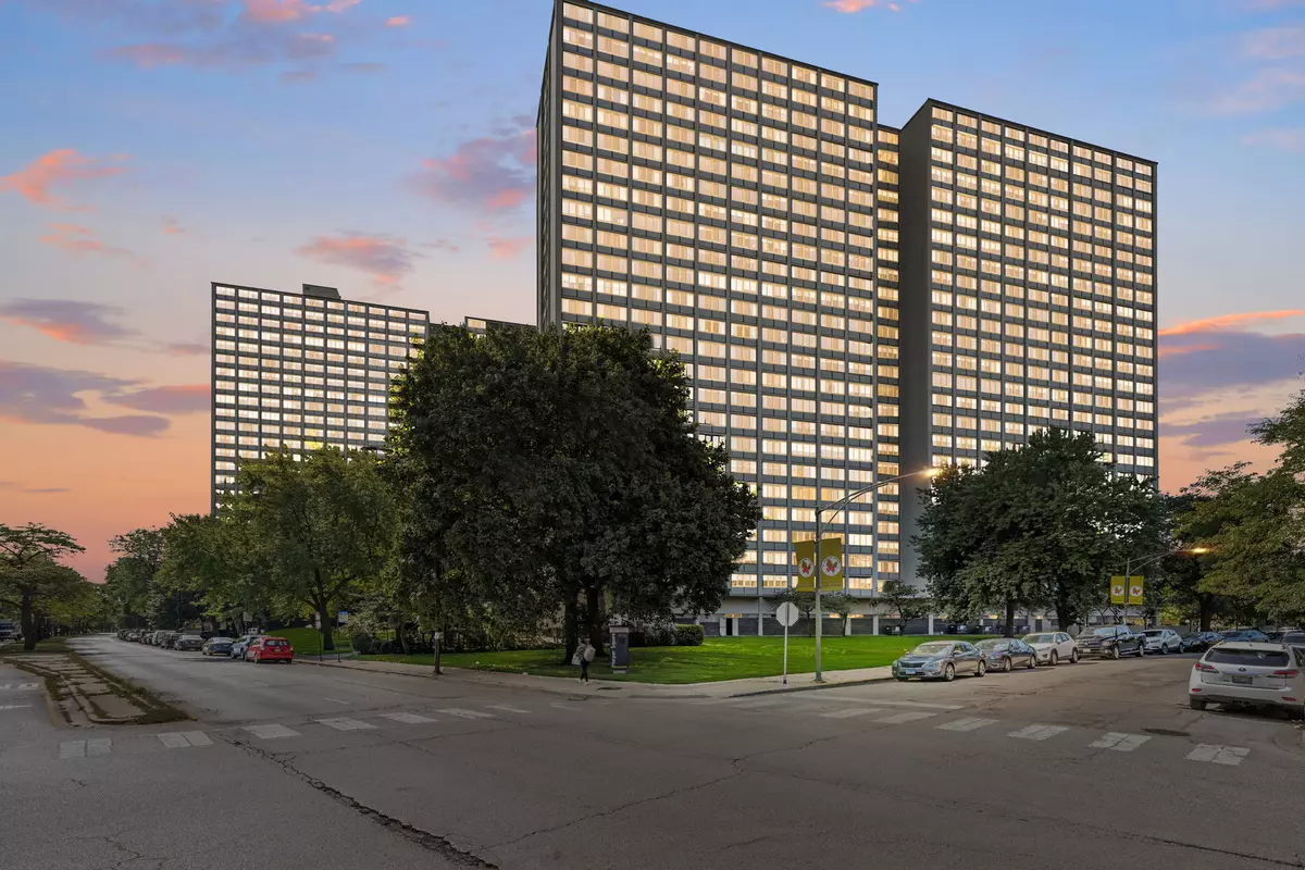 Chicago, IL 60615,4800 S Lake Park AVE #2301A