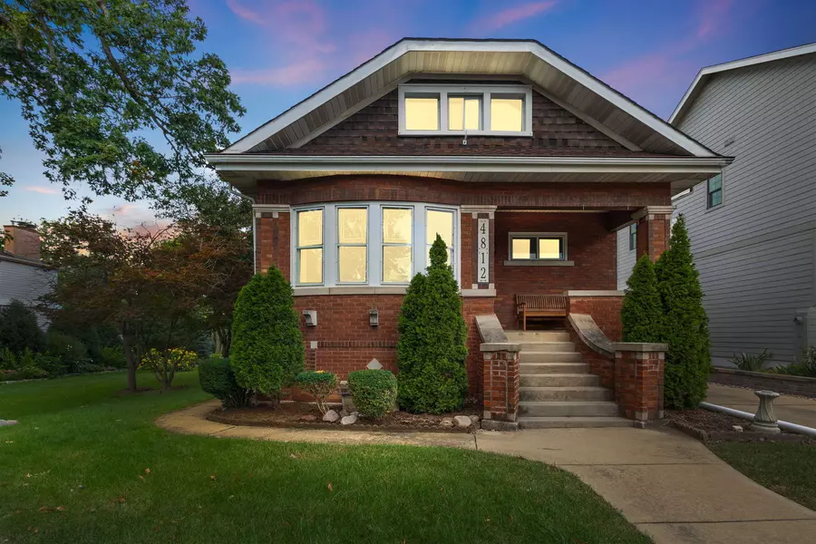 4812 Oakwood AVE, Downers Grove, IL 60515