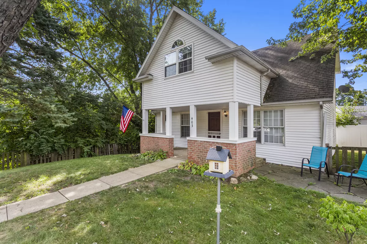 Mahomet, IL 61853,403 E State ST