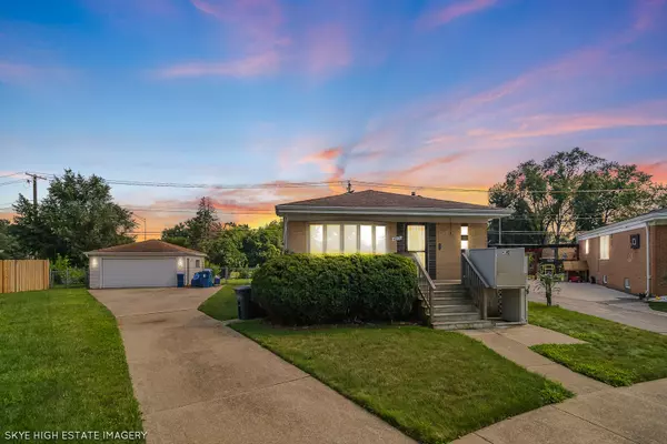 Alsip, IL 60803,4207 W Jobev LN