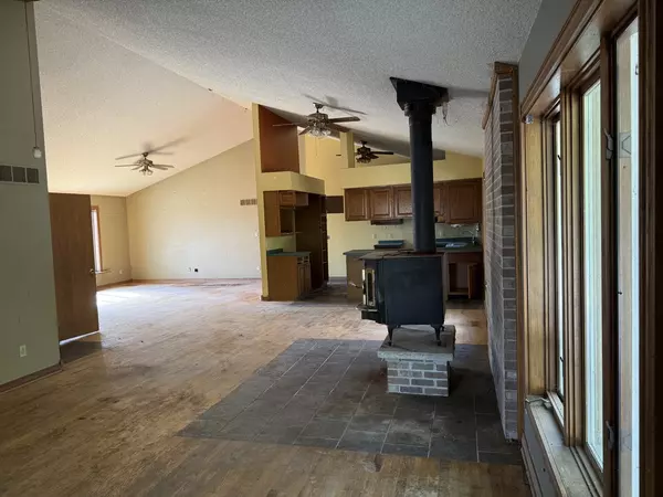 Ottawa, IL 61350,1977 N 35th RD