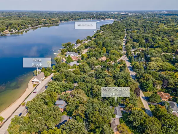 Lakewood, IL 60014,8608 Oakwood DR