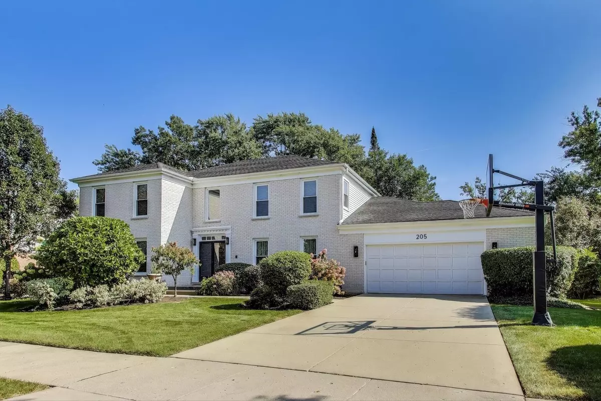 Deerfield, IL 60015,205 Oakmont DR