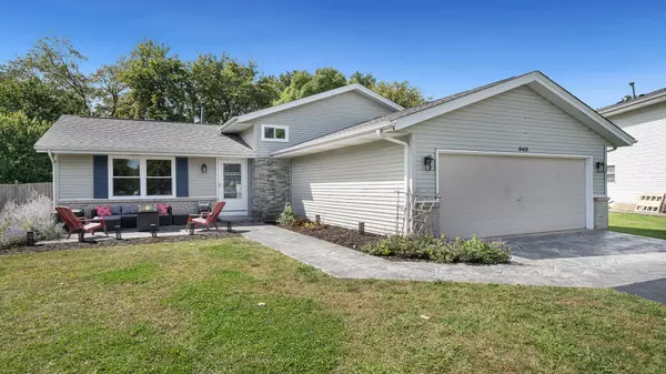 Rockford, IL 61107,342 Tralee DR