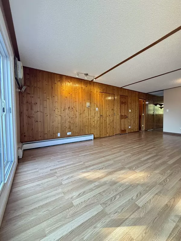 Elk Grove Village, IL 60007,115 Boardwalk ST #2E