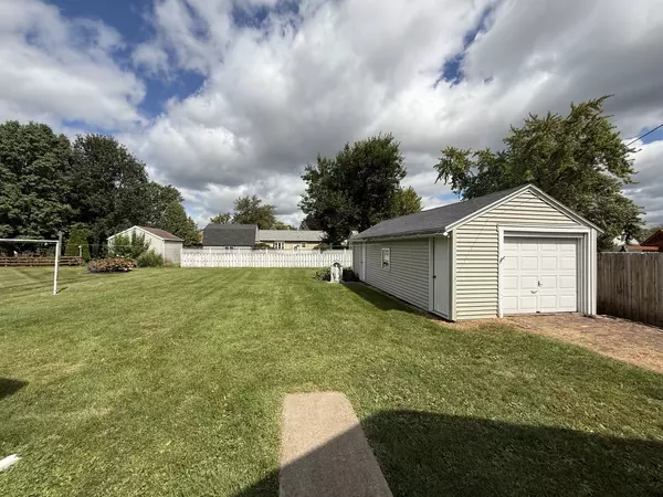 Peru, IL 61354,1909 11TH ST