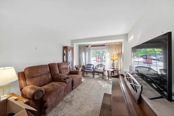Evergreen Park, IL 60805,9953 S Sawyer AVE