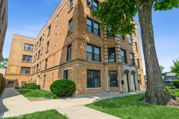 3756 N Bernard ST #3A, Chicago, IL 60618