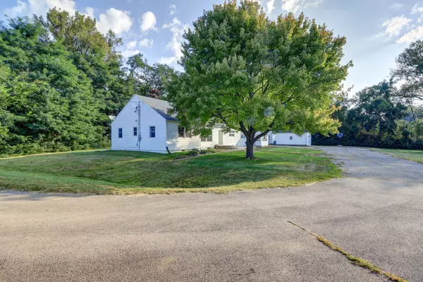 Morrison, IL 61270,13912 Lincoln RD