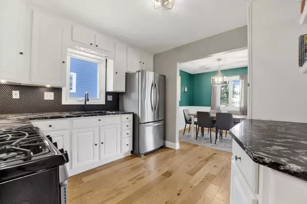 Downers Grove, IL 60516,1135 Carol ST