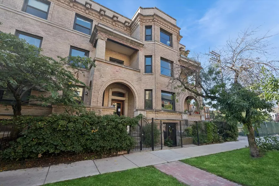 1353 W Wilson AVE #2, Chicago, IL 60640