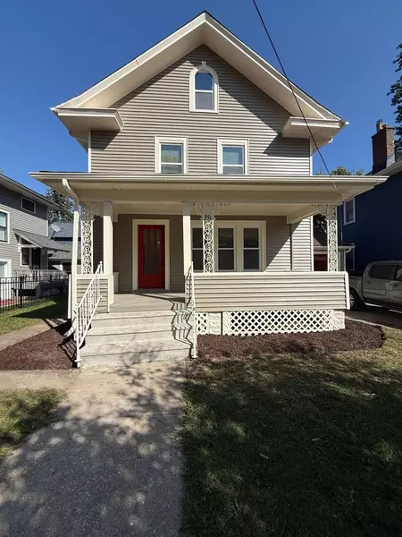 19 N May ST, Aurora, IL 60506