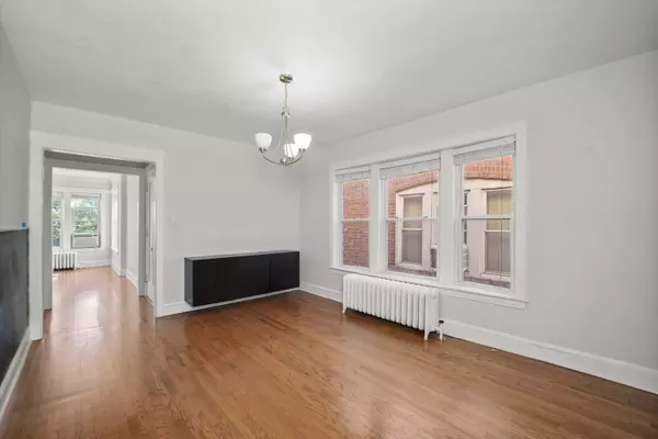 Chicago, IL 60641,5436 W Dakin ST