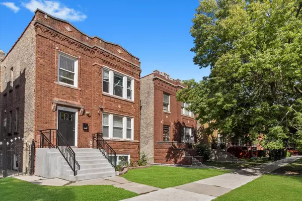 Chicago, IL 60639,2246 N Leamington AVE #1