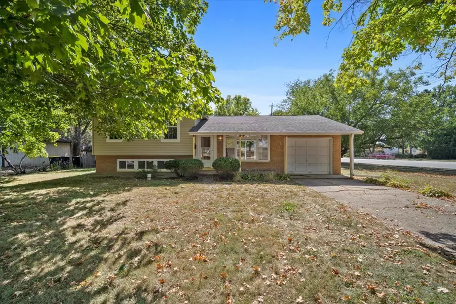 505 Warren AVE, Normal, IL 61761