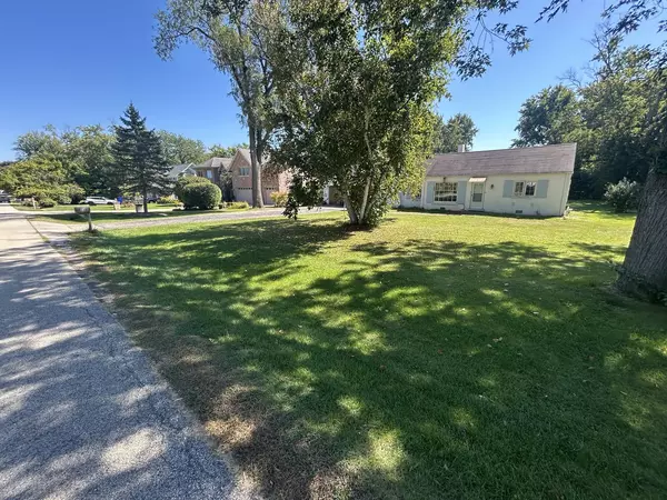 Prospect Heights, IL 60070,13 W KENILWORTH AVE