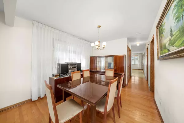 Chicago, IL 60632,5310 S Kilpatrick AVE