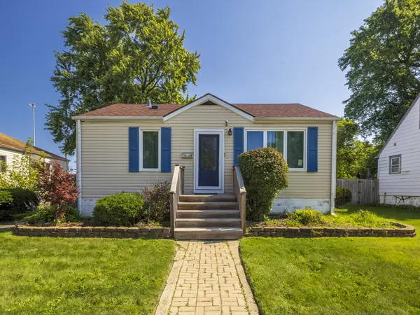 17519 Community ST, Lansing, IL 60438