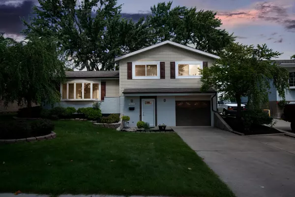 Hickory Hills, IL 60457,9012 W 89th ST