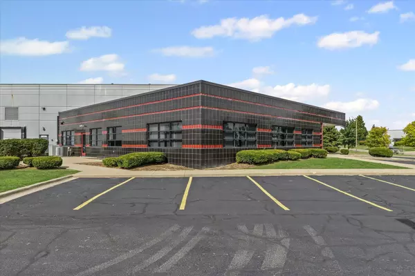 Champaign, IL 61821,705 N COUNTRY FAIR DR